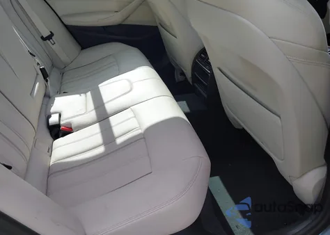 2019 BMW 530 from USA, damaged, VIN WBAJA5C50KBX87929